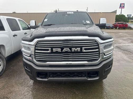 Granite Crystal Metallic Clearcoat 2024 RAM 2500 Laramie Crew Cab 4x4 6'4' Box