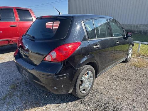 2009 Nissan Versa 1.8 S