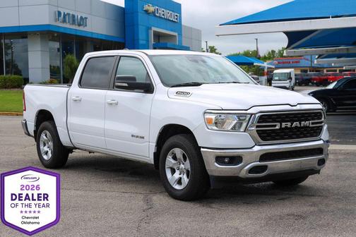 Bright White Clearcoat 2022 RAM 1500 Big Horn/Lone Star