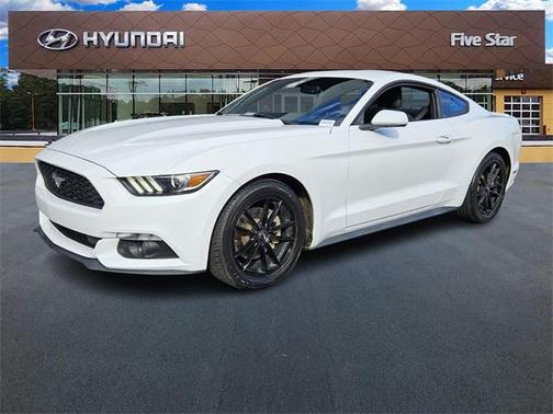 2016 Ford Mustang V6