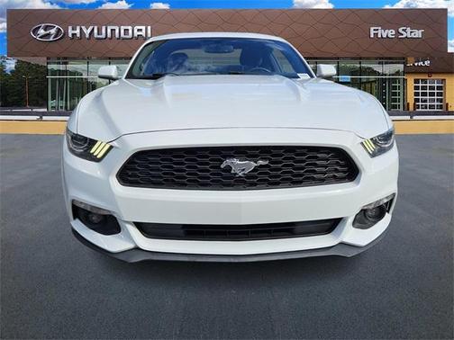 2016 Ford Mustang V6