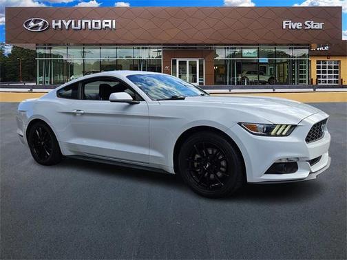 2016 Ford Mustang V6