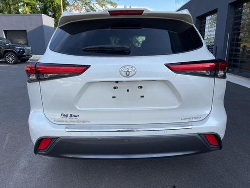 2023 Toyota Highlander Limited