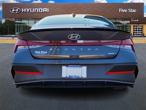2025 Hyundai ELANTRA HEV SEL Sport