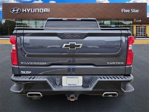 2021 Chevrolet Silverado 1500 Custom Trail Boss