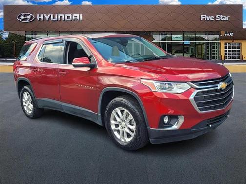 2021 Chevrolet Traverse LT Cloth