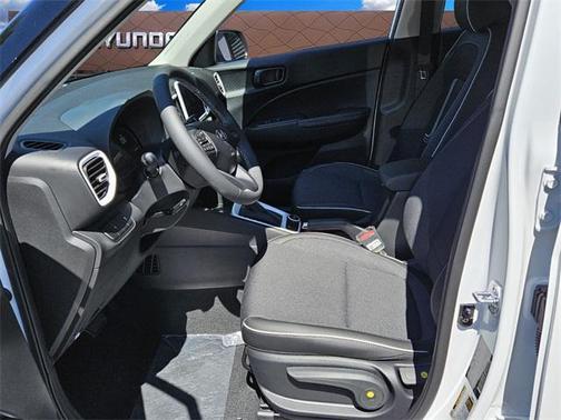 2025 Hyundai VENUE Limited