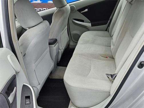 2011 Toyota Prius III