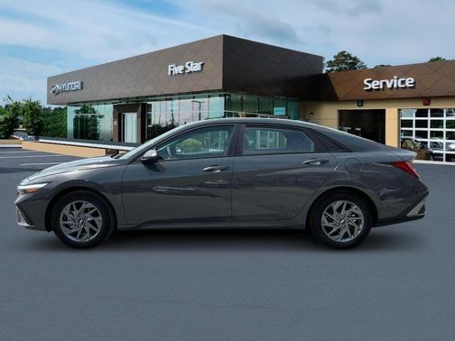 2025 Hyundai ELANTRA HEV Blue