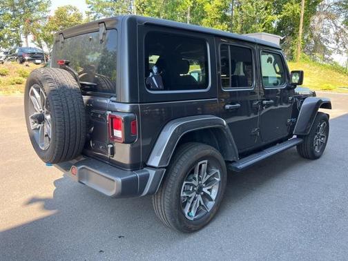 2024 Jeep Wrangler 4xe Sport