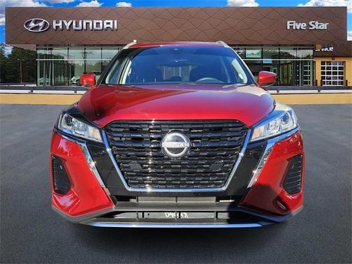 2023 Nissan Kicks SV