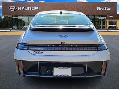2025 Hyundai IONIQ 6 Limited