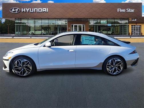 2025 Hyundai IONIQ 6 Limited
