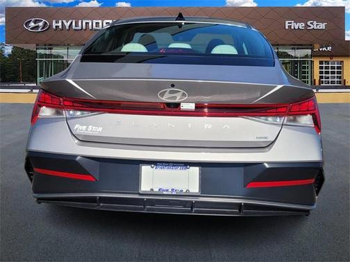 2025 Hyundai ELANTRA HEV Limited