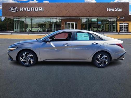 2025 Hyundai ELANTRA HEV Limited