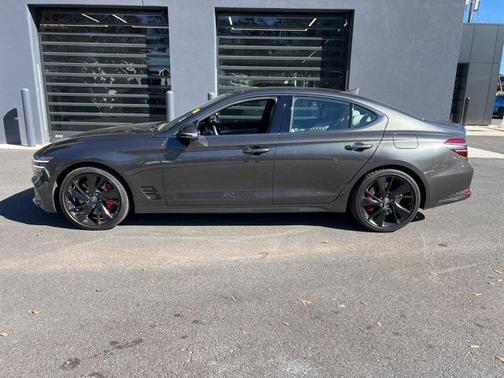 2023 Genesis G70 3.3T