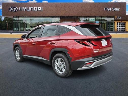 2025 Hyundai TUCSON SE