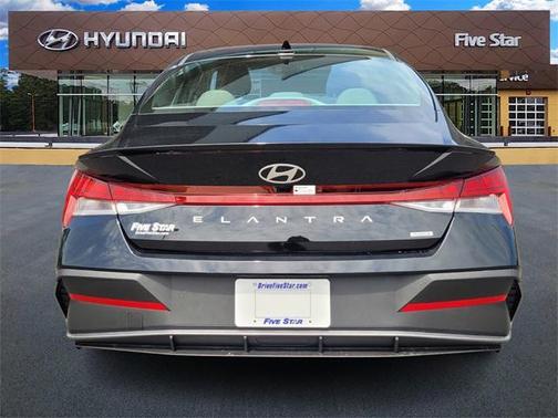 2025 Hyundai ELANTRA HEV SEL Sport