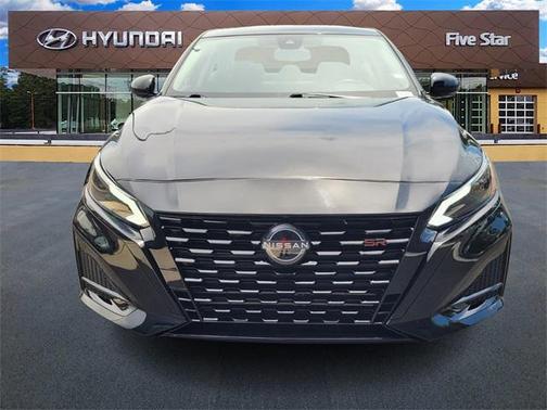 2023 Nissan Altima 2.0 SR