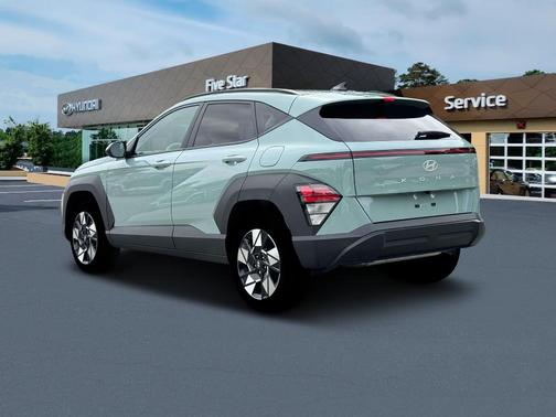 2025 Hyundai KONA SEL Convenience