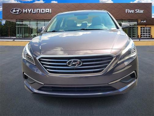 2017 Hyundai SONATA SE