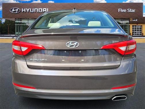 2017 Hyundai SONATA SE