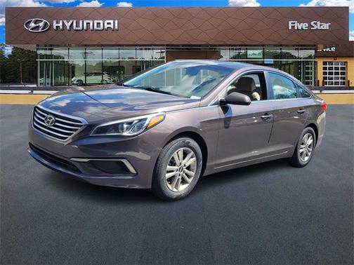 2017 Hyundai SONATA SE