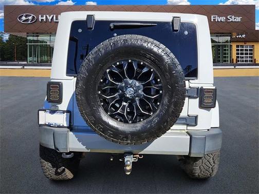 2012 Jeep Wrangler Unlimited Sahara