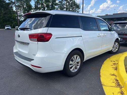 2016 Kia Sedona LX
