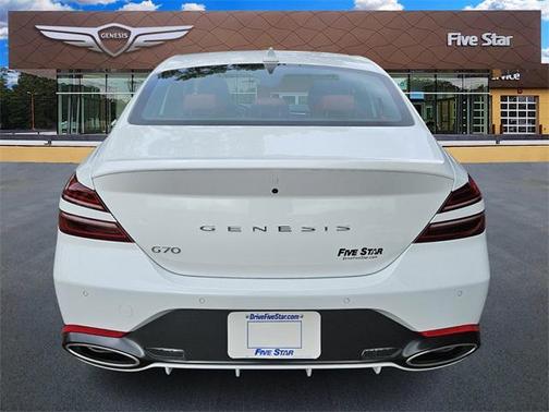 2025 Genesis G70 2.5T