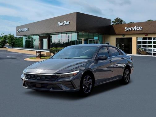 2026 Hyundai ELANTRA SEL