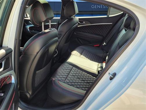 2025 Genesis G70 3.3T Sport Advanced