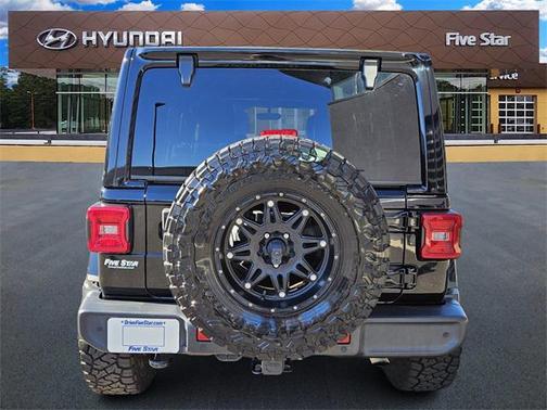 2021 Jeep Wrangler Unlimited Sahara Altitude
