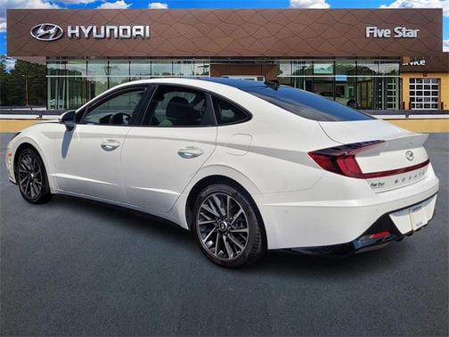 2023 Hyundai SONATA Limited