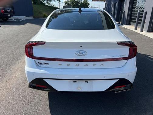 2023 Hyundai SONATA Limited