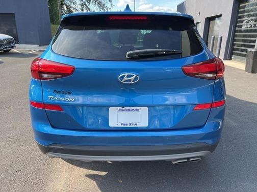2021 Hyundai TUCSON SEL