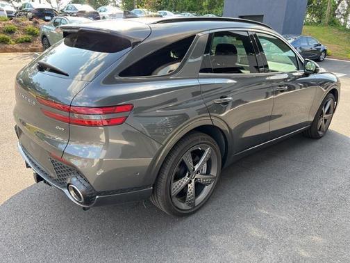 2024 Genesis GV70 2.5T