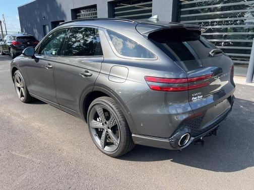 2024 Genesis GV70 2.5T