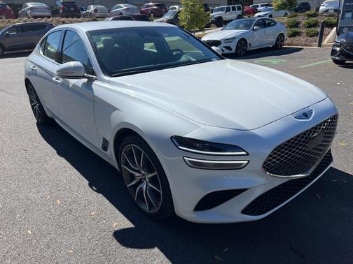 2025 Genesis G70 2.5T