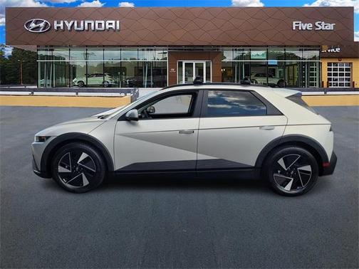 2025 Hyundai IONIQ 5 SEL