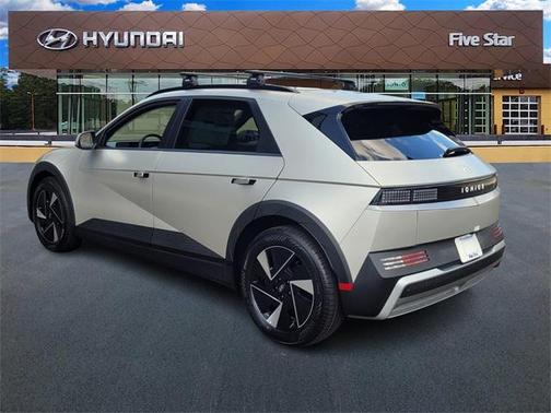 2025 Hyundai IONIQ 5 SEL