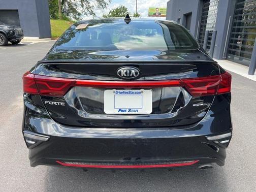 2021 Kia Forte GT-Line