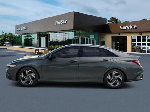 2026 Hyundai ELANTRA SEL