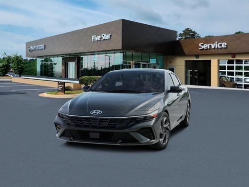 2026 Hyundai ELANTRA SEL