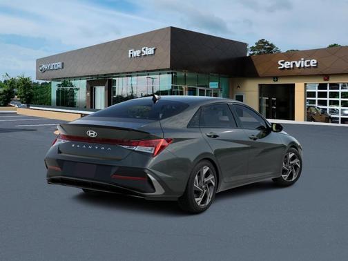 2026 Hyundai ELANTRA SEL