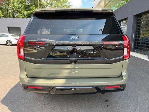 2025 Ford Expedition Tremor