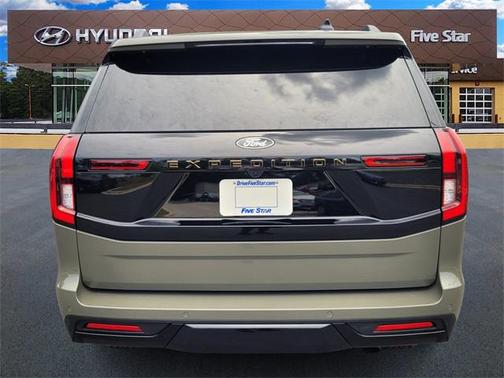 2025 Ford Expedition Tremor