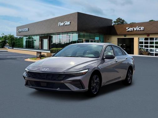 2026 Hyundai ELANTRA SEL