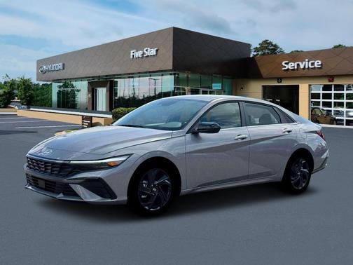 2026 Hyundai ELANTRA SEL