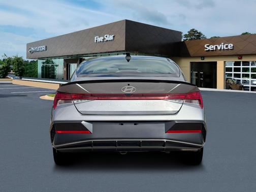 2026 Hyundai ELANTRA SEL